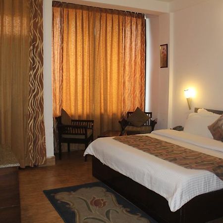 Mohan Palace 戴尔豪斯 外观 照片